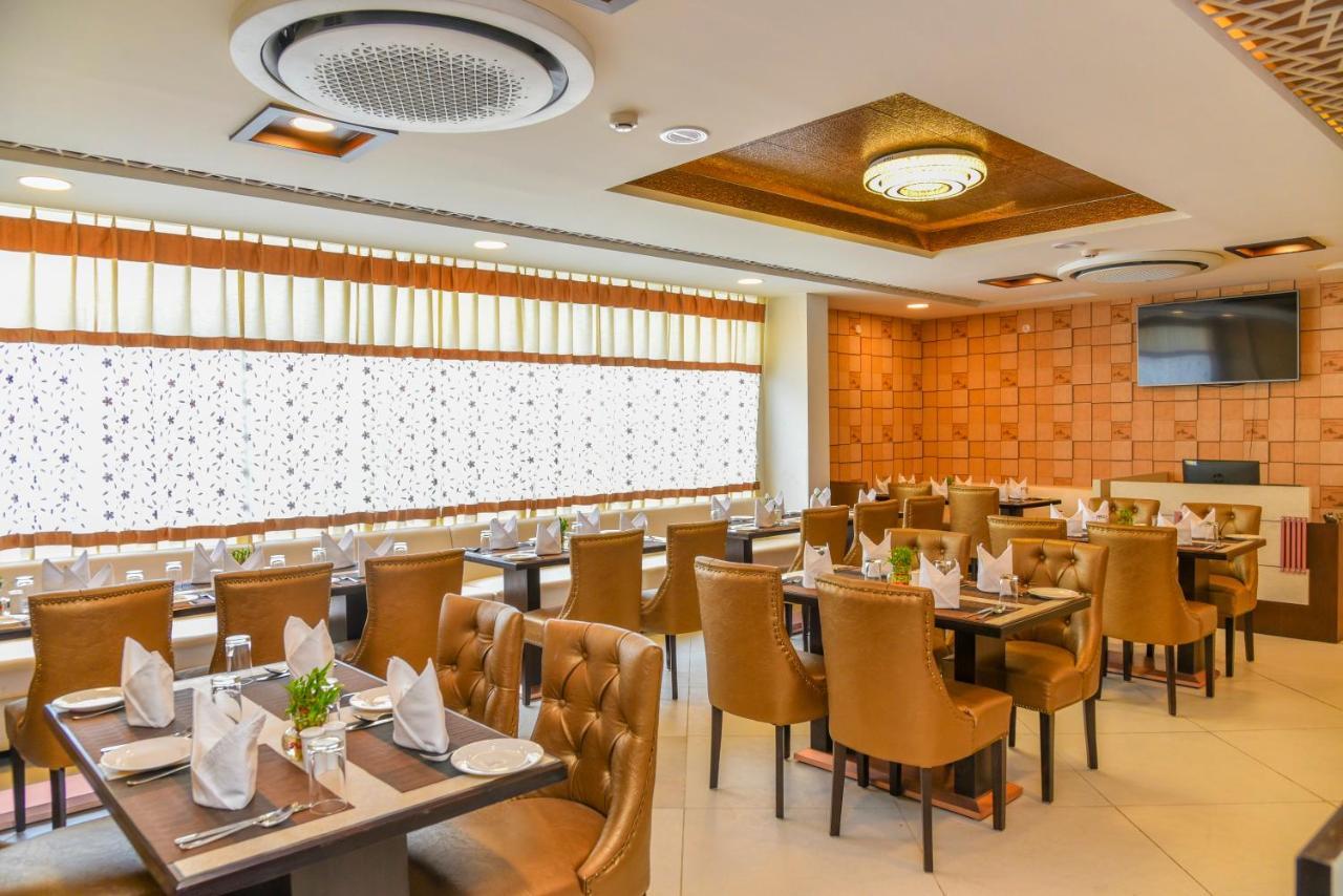 Hotel Suncity Plaza, Sitapura, Jaipur Ngoại thất bức ảnh